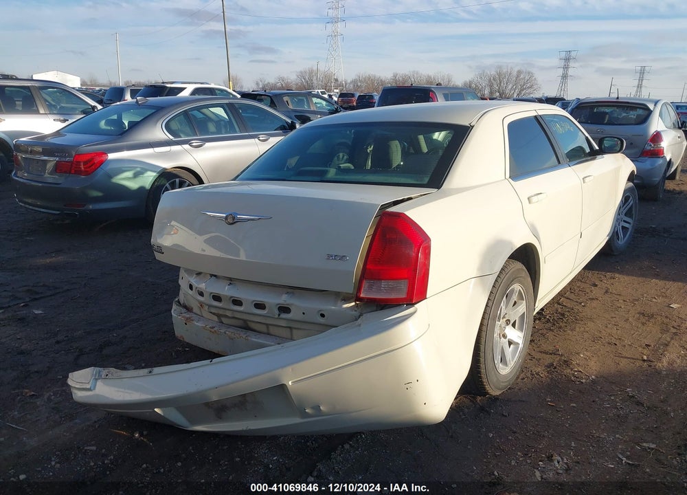 2006 CHRYSLER 300 VIN: 2C3LA43R46H514695