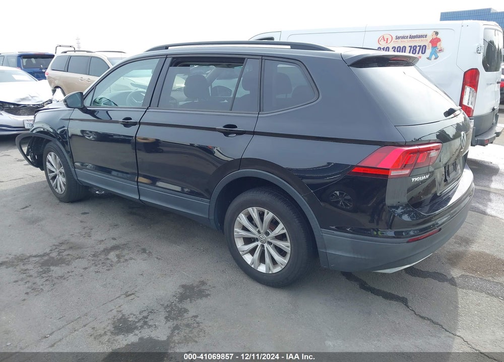 2019 VOLKSWAGEN TIGUAN 2.0T S VIN: 3VV1B7AX6KM117120