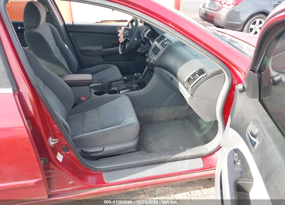 2007 HONDA ACCORD 2.4 SE VIN: 1HGCM56317A126664