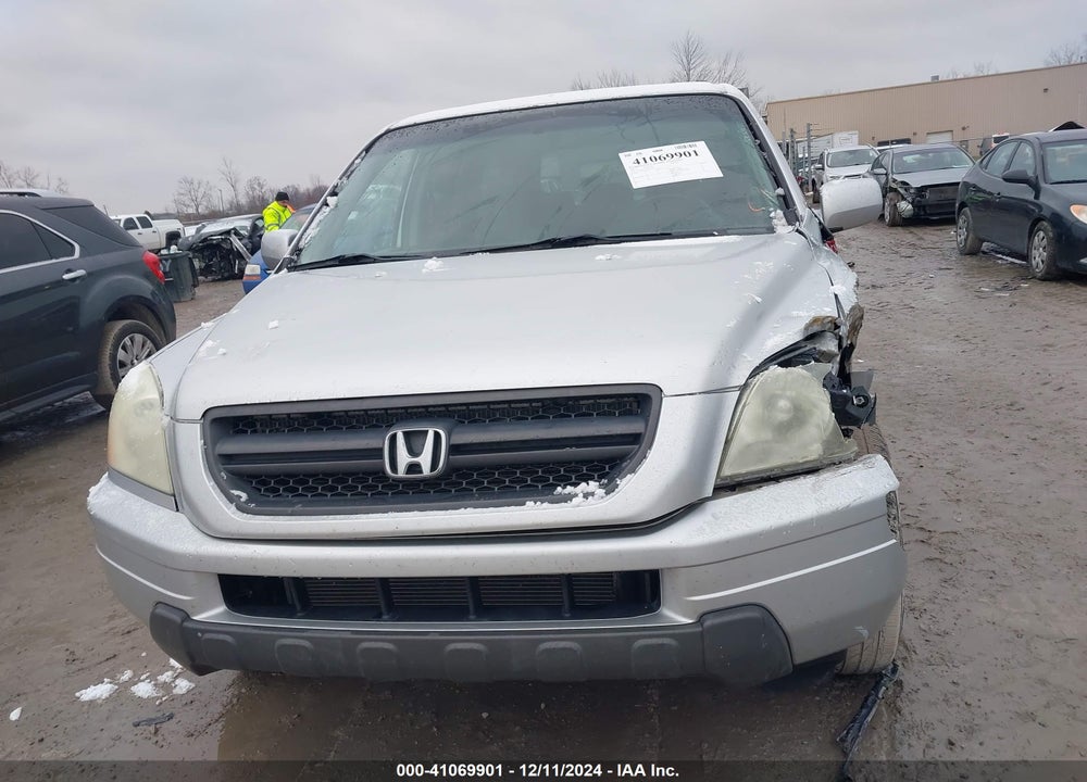 2005 HONDA PILOT EX-L VIN: 5FNYF18515B022718