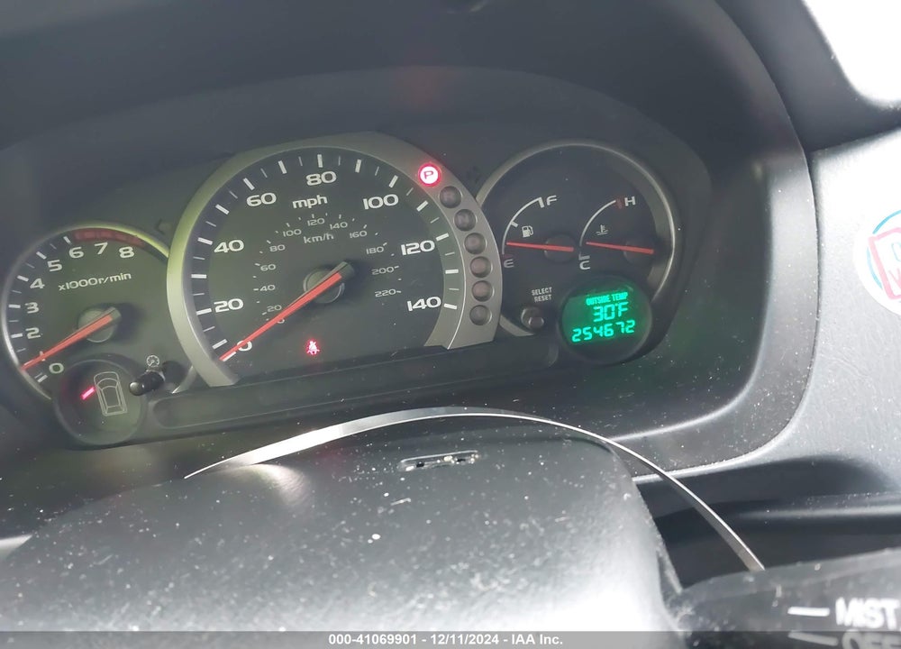 2005 HONDA PILOT EX-L VIN: 5FNYF18515B022718