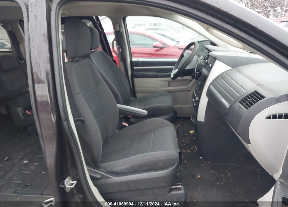 2010 DODGE GRAND CARAVAN SE VIN: 2D4RN4DE4AR297385