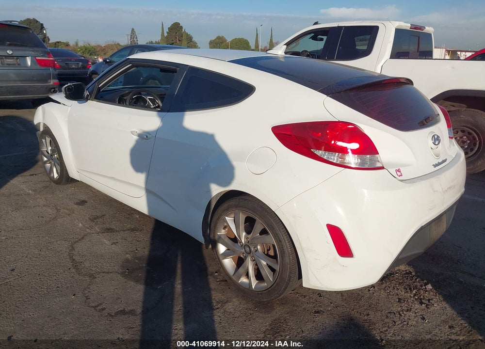 2016 HYUNDAI VELOSTER VIN: KMHTC6AD7GU277087