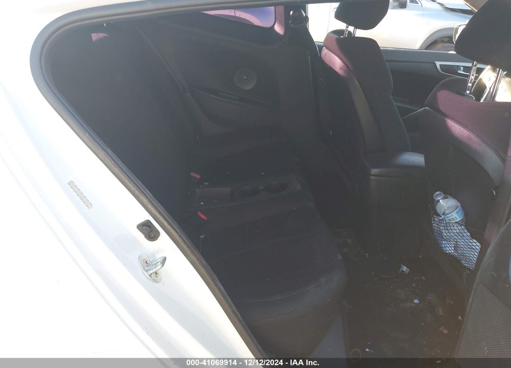 2016 HYUNDAI VELOSTER VIN: KMHTC6AD7GU277087