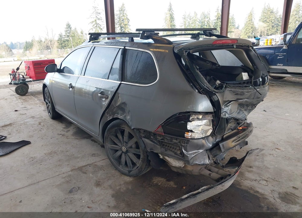 2012 VOLKSWAGEN JETTA SPORTWAGEN 2.0L TDI VIN: 3VWPL7AJ8CM647539