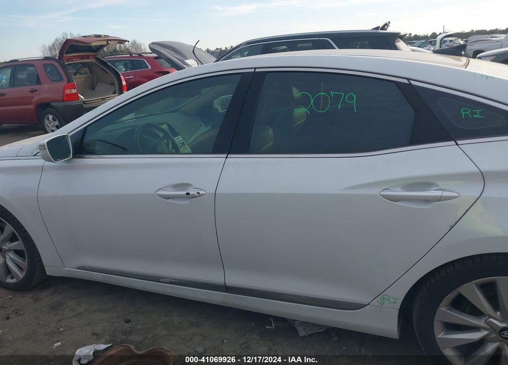 2017 HYUNDAI AZERA LIMITED VIN: KMHFH4JG8HA577169