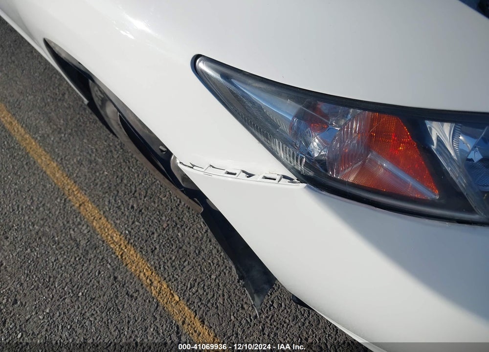 2013 HONDA CIVIC LX VIN: 19XFB2F56DE273699