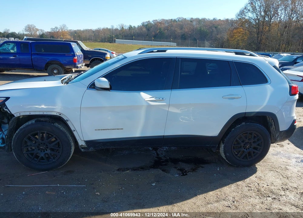 2018 JEEP CHEROKEE LATITUDE PLUS 4X4 VIN: 1C4PJMLB2JD530321