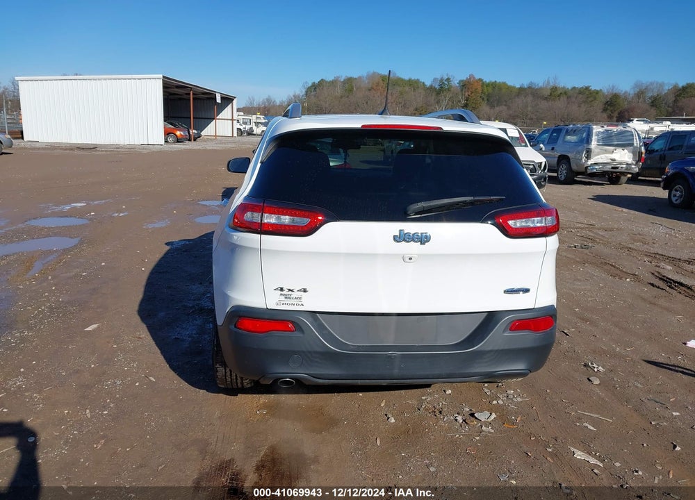 2018 JEEP CHEROKEE LATITUDE PLUS 4X4 VIN: 1C4PJMLB2JD530321
