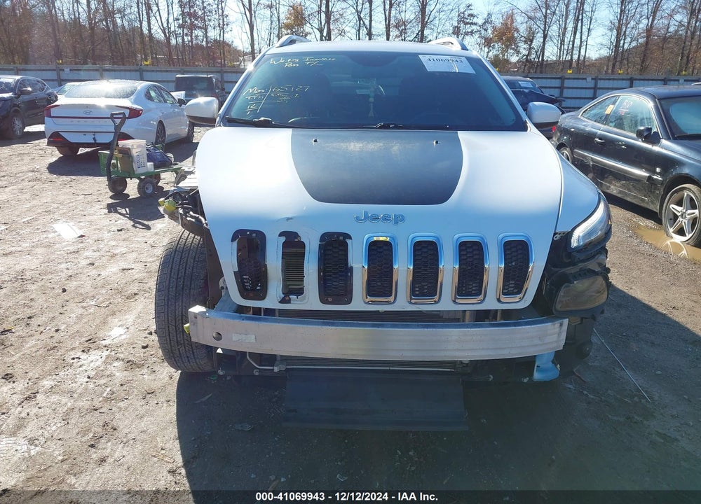 2018 JEEP CHEROKEE LATITUDE PLUS 4X4 VIN: 1C4PJMLB2JD530321