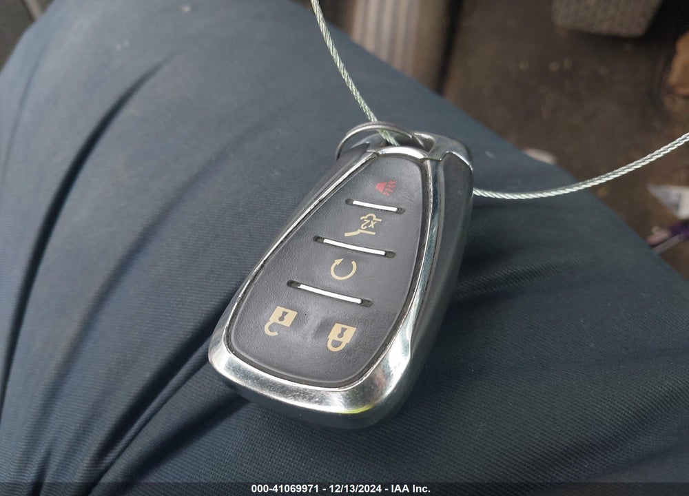 2019 CHEVROLET EQUINOX LT VIN: 3GNAXUEV5KS663594