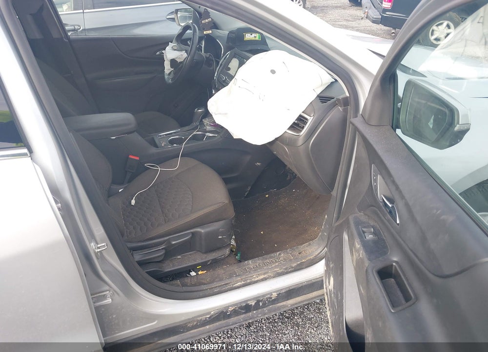2019 CHEVROLET EQUINOX LT VIN: 3GNAXUEV5KS663594