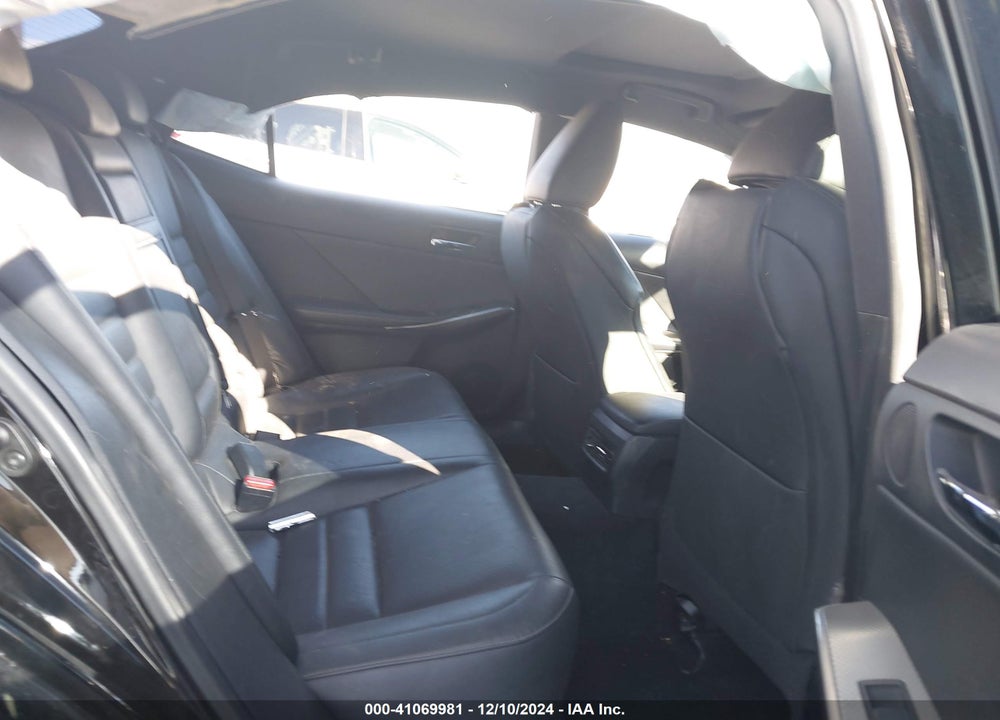 2014 LEXUS IS 350 VIN: JTHBE1D22E5000196