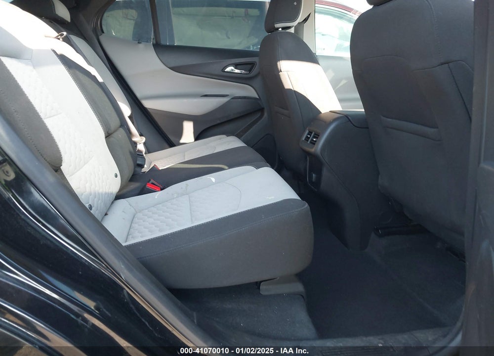 2018 CHEVROLET EQUINOX LS VIN: 2GNAXHEV9J6230137