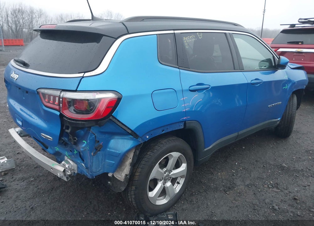 2018 JEEP COMPASS LATITUDE 4X4 VIN: 3C4NJDBBXJT139081