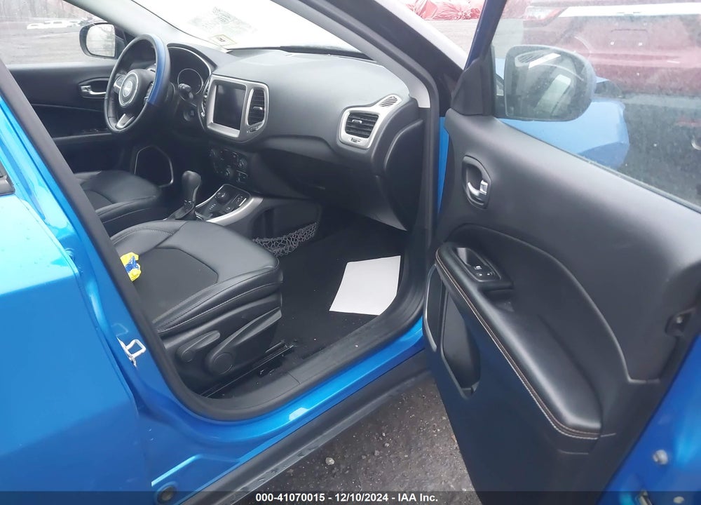 2018 JEEP COMPASS LATITUDE 4X4 VIN: 3C4NJDBBXJT139081