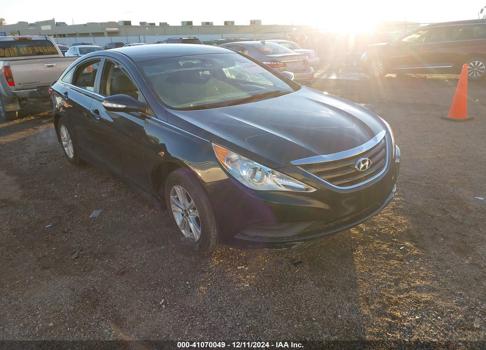 2014 HYUNDAI SONATA GLS VIN: 5NPEB4AC8EH905628