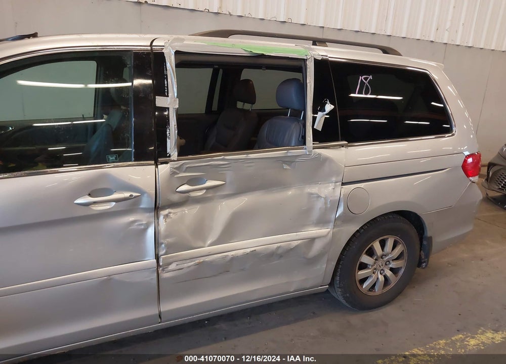 2010 HONDA ODYSSEY EX-L VIN: 5FNRL3H6XAB017996