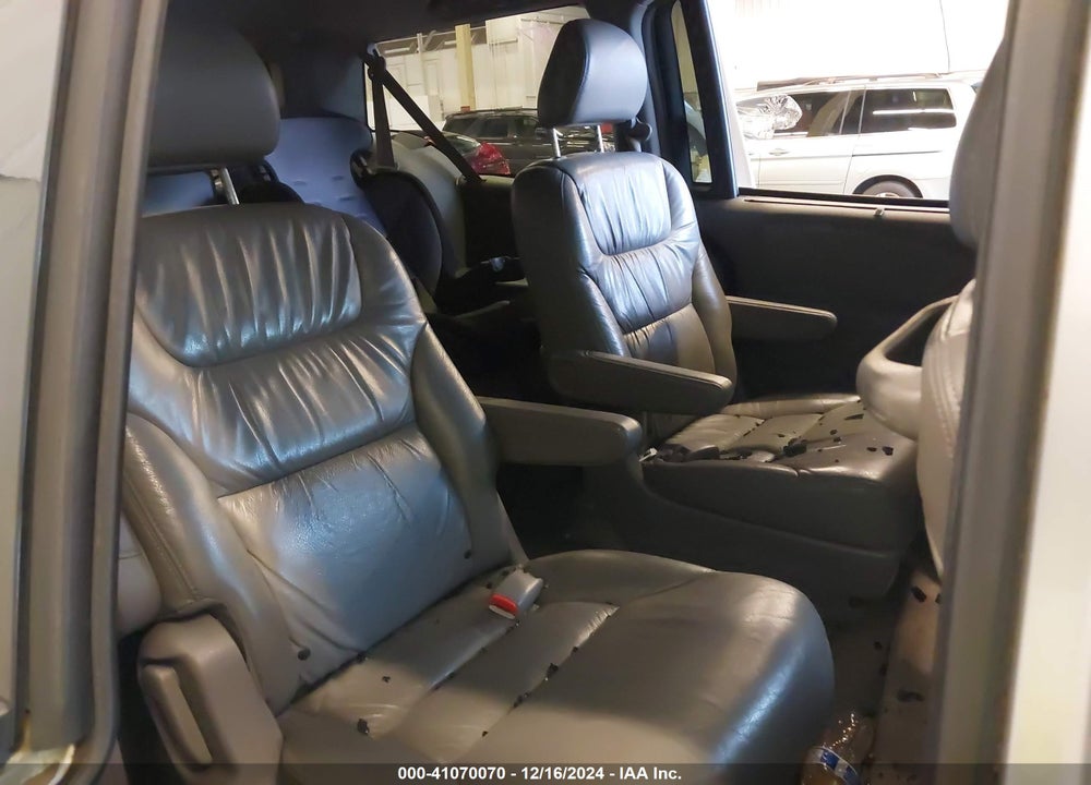 2010 HONDA ODYSSEY EX-L VIN: 5FNRL3H6XAB017996