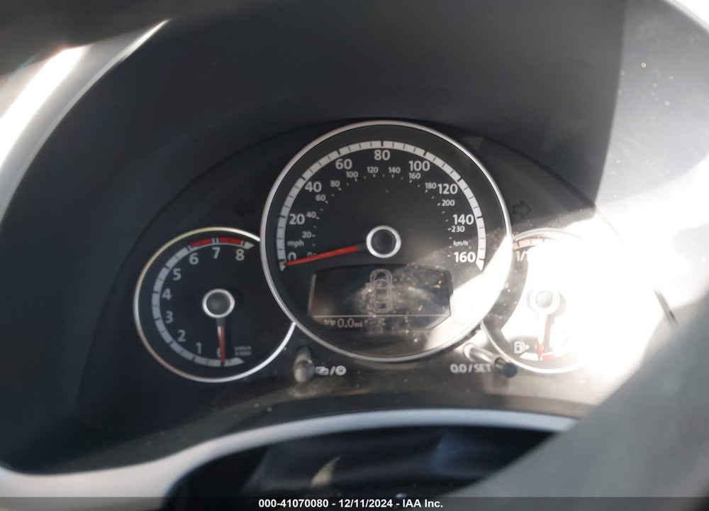 2013 VOLKSWAGEN BEETLE 2.5L VIN: 3VWJX7AT8DM661213