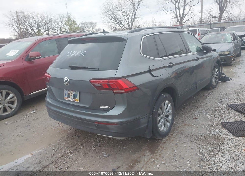 2019 VOLKSWAGEN TIGUAN 2.0T SE/2.0T SEL/2.0T SEL R-LINE/2.0T SEL R-LINE BLACK VIN: 3VV3B7AX9KM046195