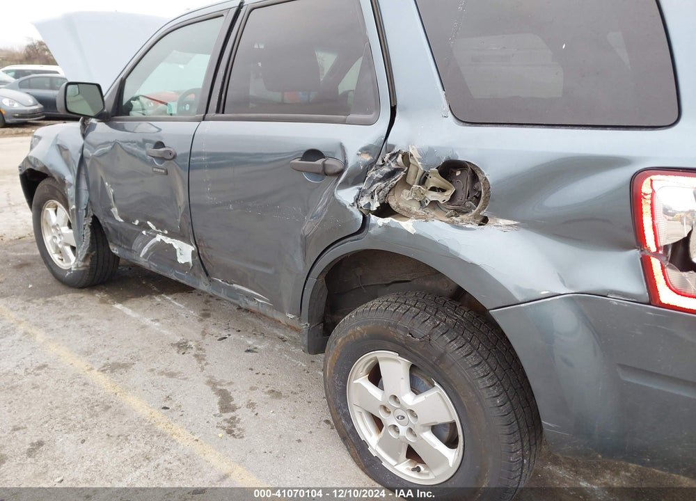 2011 FORD ESCAPE XLT VIN: 1FMCU0D71BKC25670