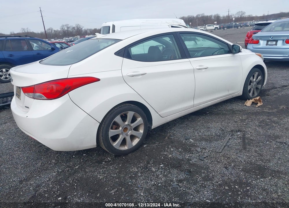 2011 HYUNDAI ELANTRA LIMITED VIN: 5NPDH4AE0BH039057
