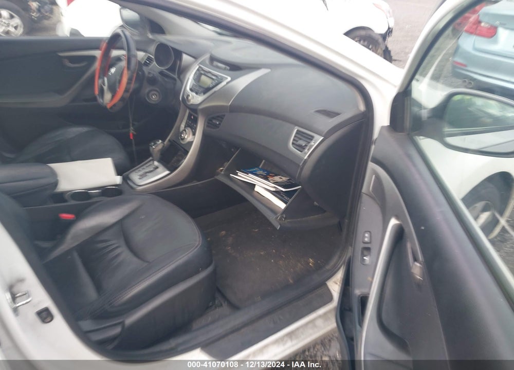 2011 HYUNDAI ELANTRA LIMITED VIN: 5NPDH4AE0BH039057