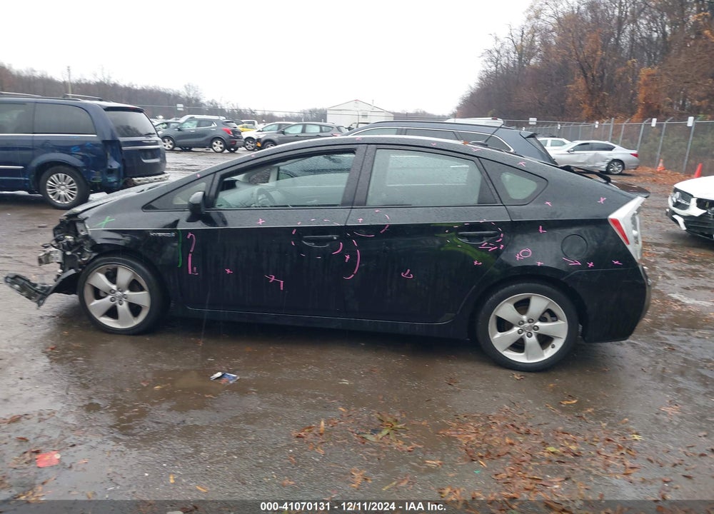 2010 TOYOTA PRIUS V VIN: JTDKN3DU5A0105238