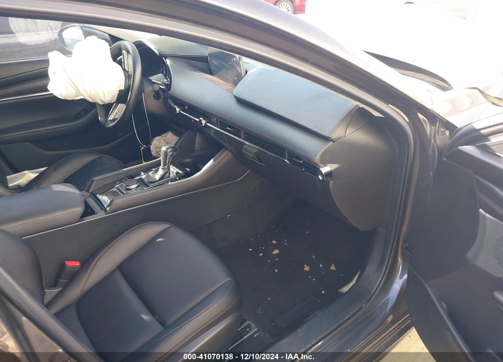 2020 MAZDA 3 PREFERRED PACKAGE VIN: JM1BPADL8L1165128