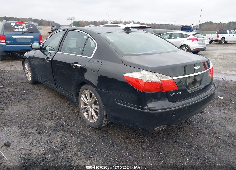 2011 HYUNDAI GENESIS 3.8 VIN: KMHGC4DE8BU135429