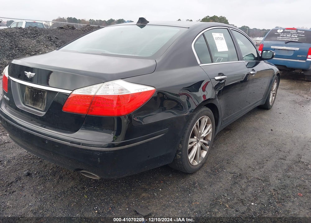 2011 HYUNDAI GENESIS 3.8 VIN: KMHGC4DE8BU135429