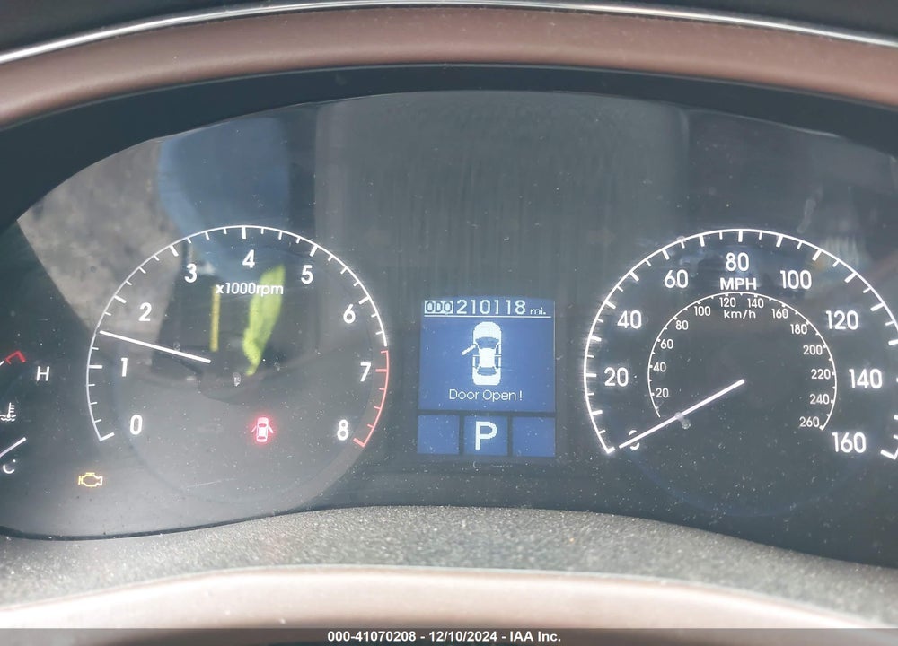 2011 HYUNDAI GENESIS 3.8 VIN: KMHGC4DE8BU135429