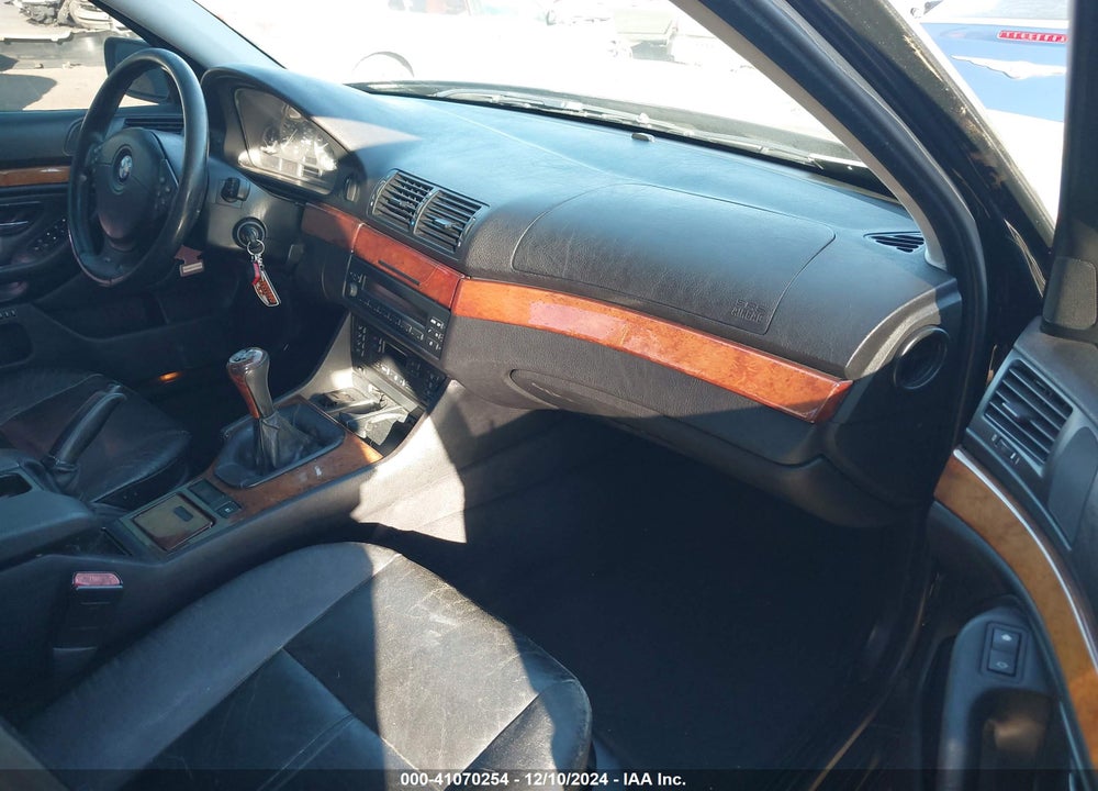 2001 BMW 530I VIN: WBADT53481CE91292