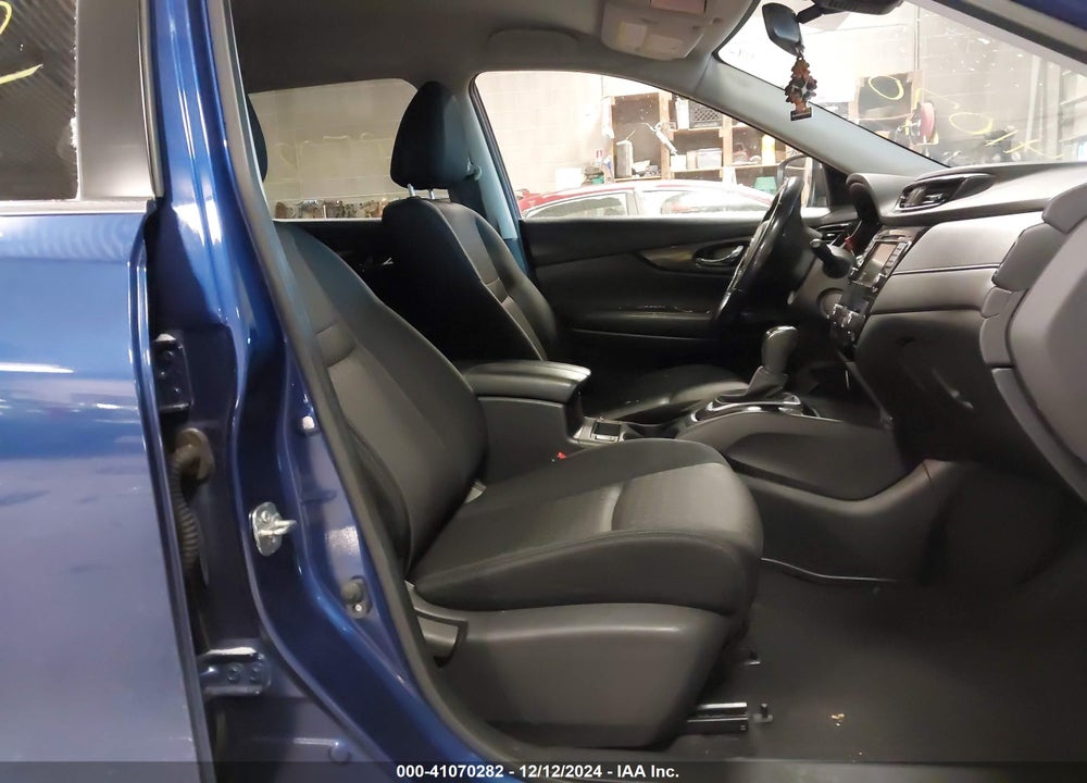 2019 NISSAN ROGUE SV VIN: JN8AT2MV3KW386768