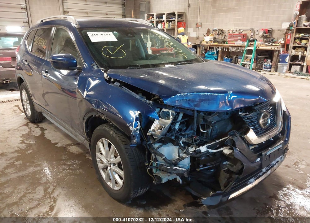 2019 NISSAN ROGUE SV VIN: JN8AT2MV3KW386768