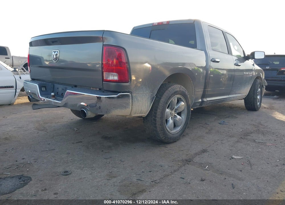 2011 RAM 1500 SLT VIN: 1D7RB1CT6BS628316