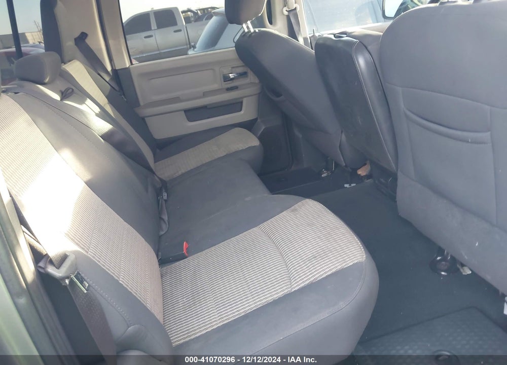 2011 RAM 1500 SLT VIN: 1D7RB1CT6BS628316