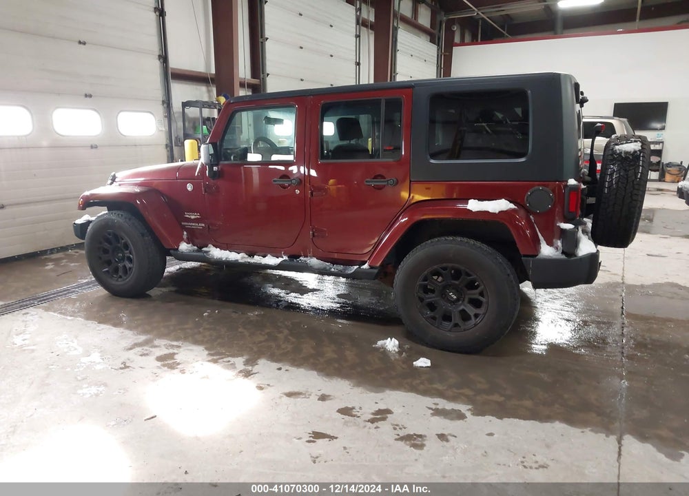 2008 JEEP WRANGLER UNLIMITED SAHARA VIN: 1J4GA59108L557080