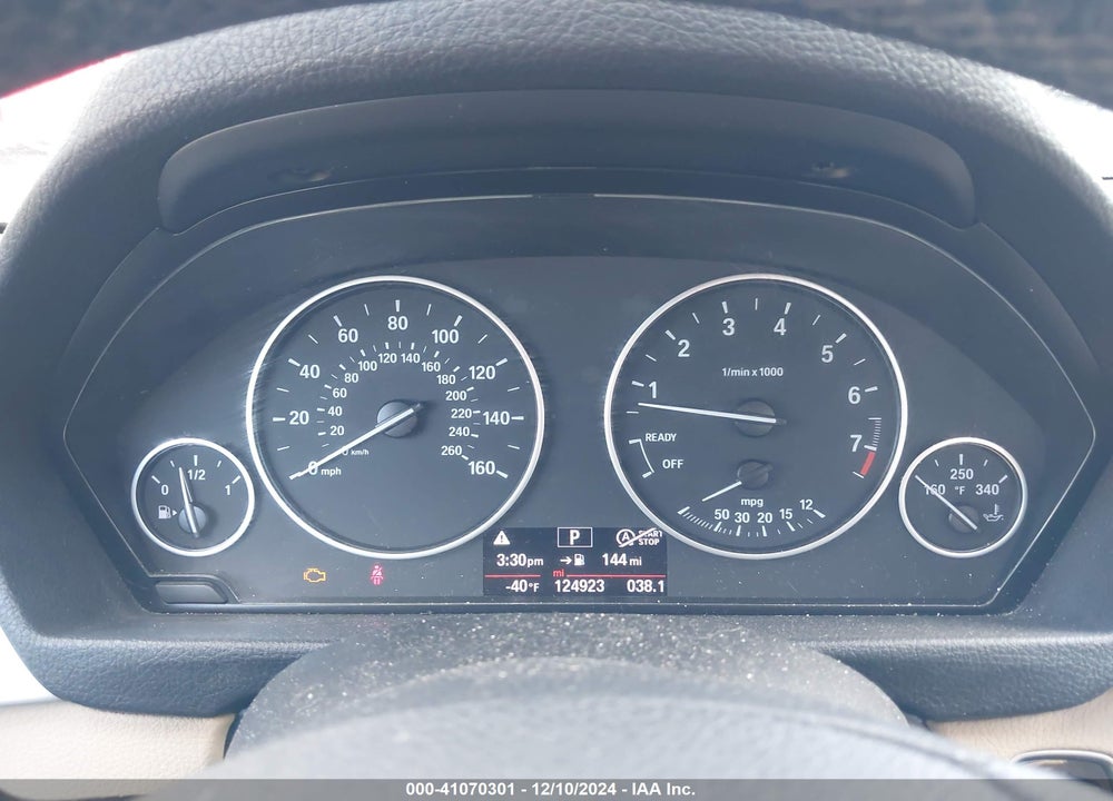 2017 BMW 320I VIN: WBA8A9C53HK620494