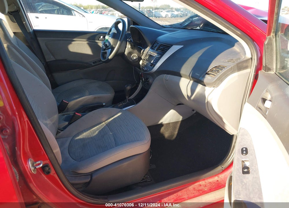 2016 HYUNDAI ACCENT VIN: KMHCT4AE5GU134300