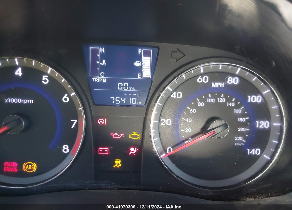 2016 HYUNDAI ACCENT VIN: KMHCT4AE5GU134300