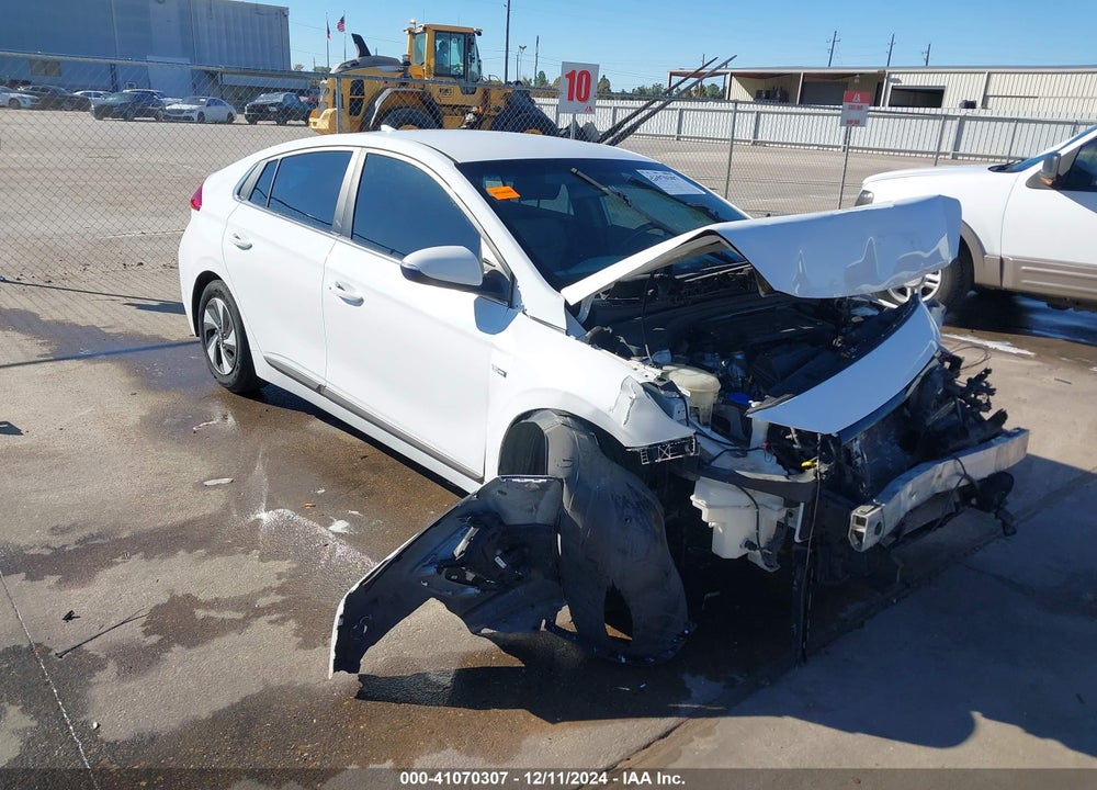 2017 HYUNDAI IONIQ HYBRID SEL VIN: KMHC75LC2HU019712