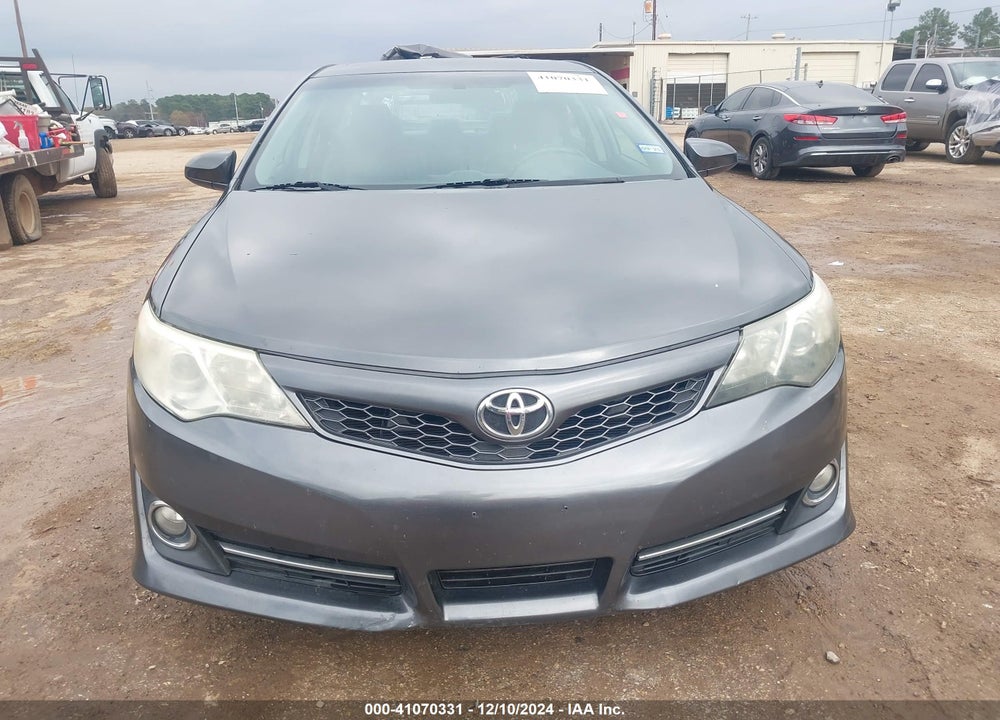 2012 TOYOTA CAMRY SE VIN: 4T1BF1FK5CU082676