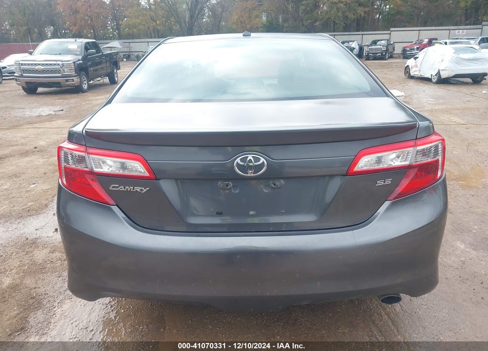 2012 TOYOTA CAMRY SE VIN: 4T1BF1FK5CU082676