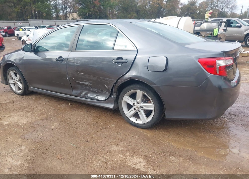 2012 TOYOTA CAMRY SE VIN: 4T1BF1FK5CU082676