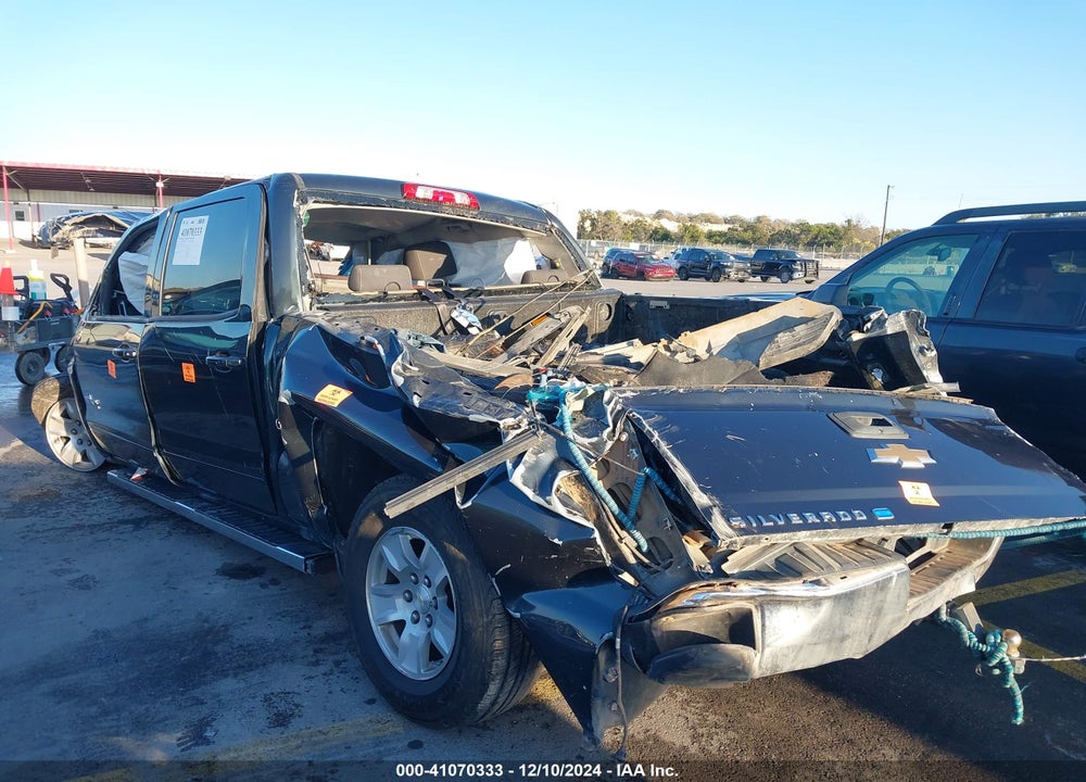 2018 CHEVROLET SILVERADO 1500 1LT VIN: 3GCUCRER9JG201512