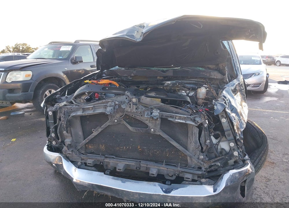 2018 CHEVROLET SILVERADO 1500 1LT VIN: 3GCUCRER9JG201512