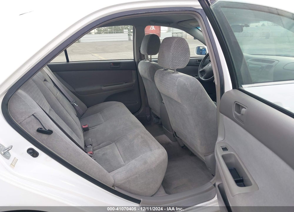 2002 TOYOTA CAMRY LE VIN: JTDBE32K320064756