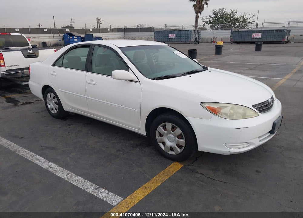 2002 TOYOTA CAMRY LE VIN: JTDBE32K320064756